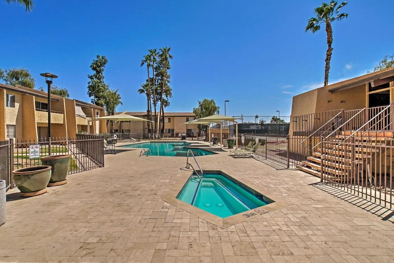 Scottsdale Loft Near Golf Course And Old Town!公寓