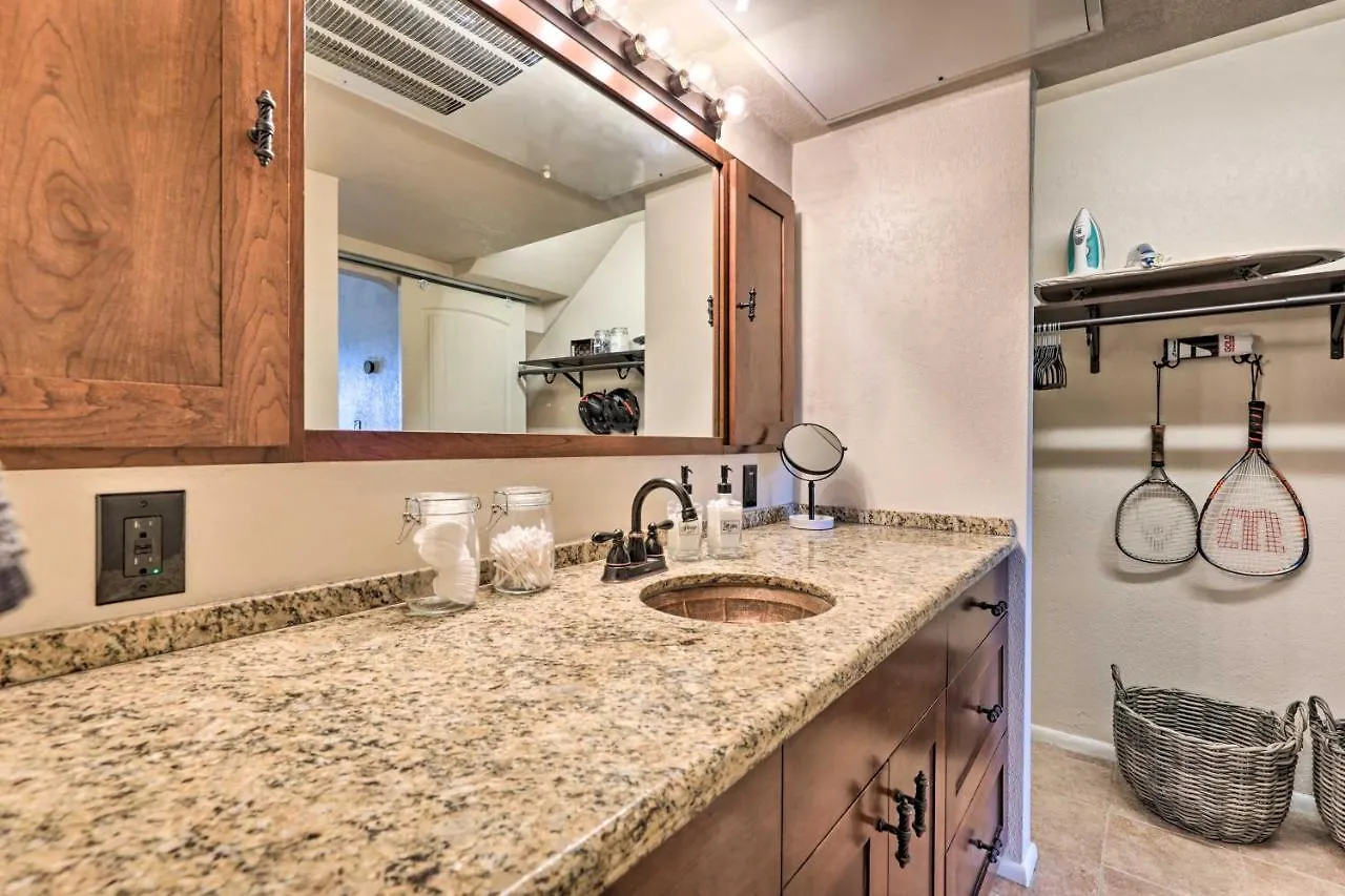Scottsdale Loft Near Golf Course And Old Town!公寓